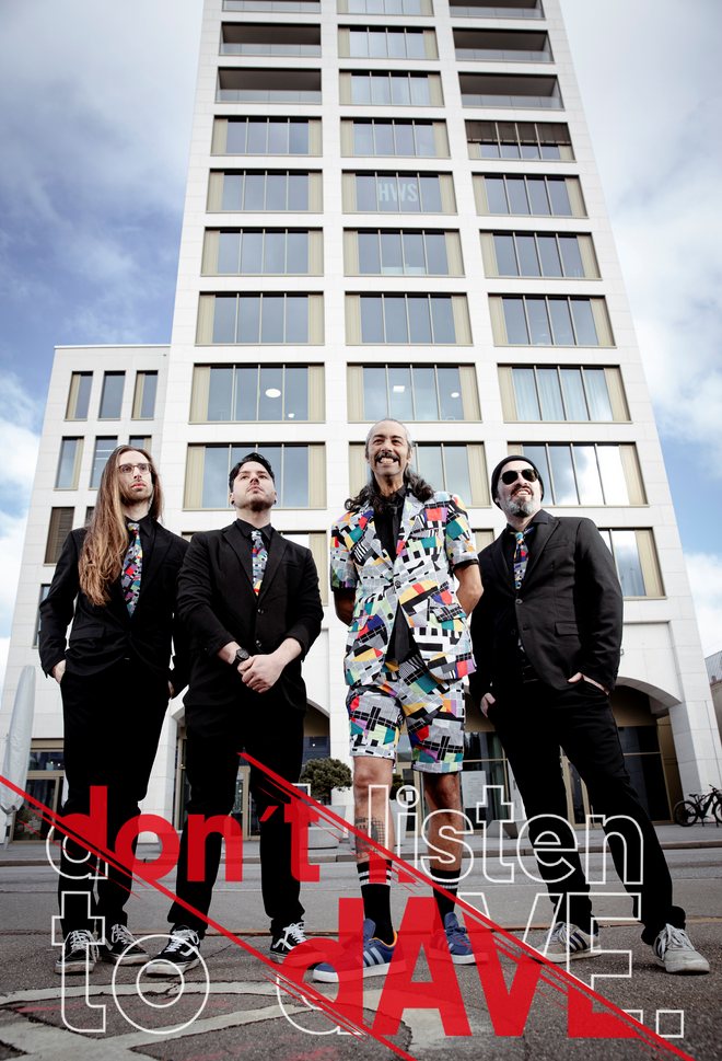 don't listen to dAVE. Bandfoto — vier Musiker aus Reutlingen und Tübingen